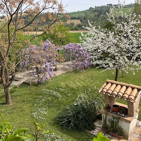 Casa Rossa Dom wakacyjny Montecassiano